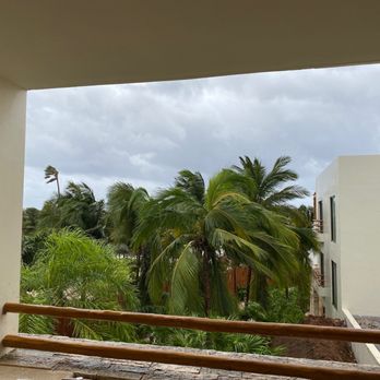 Secrets Akumal Riviera Maya - Survived hurricane Grace - Hotels Near Me - Tulum, ROO Secrets Akumal Riviera Maya - Survived hurricane Grace - Hotels Near Me - Tulum, ROO