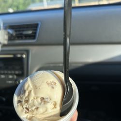 Daps Burgers & Ice Cream - Sugar free butter pecan