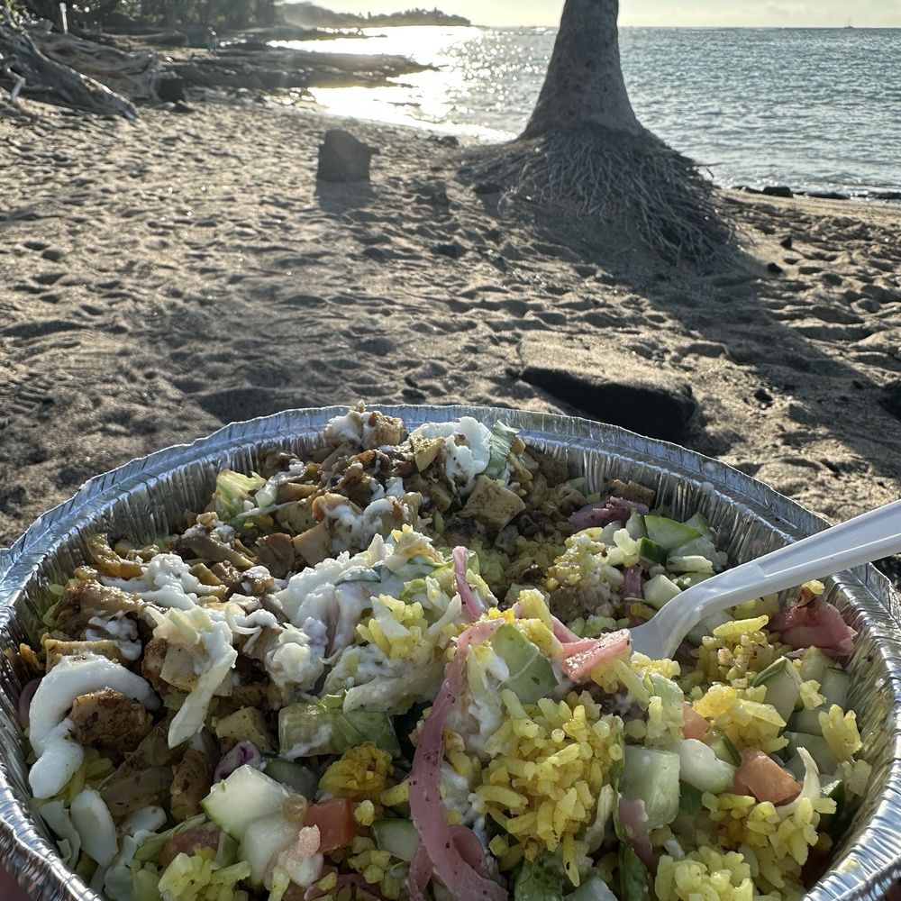 The Dizzy Pita - Chicken shawarma with a view! The toum is so good! - Mediterranean Near Me - Kamuela, Hawaii The Dizzy Pita - Chicken shawarma with a view! The toum is so good! - Mediterranean Near Me - Kamuela, Hawaii