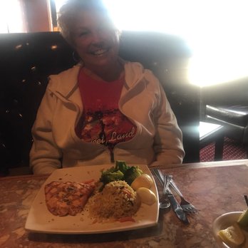 Poppies Restaurant - Lunch with Momma - American Near Me - Denver, Colorado Poppies Restaurant - Lunch with Momma - American Near Me - Denver, Colorado