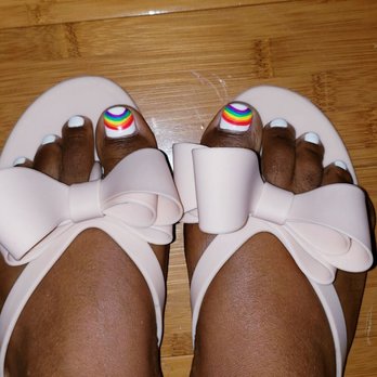 Lee's Nails & Spa - RainBOW everything - Nail Salons Near Me - Atlanta, Georgia