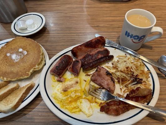 IHOP by null