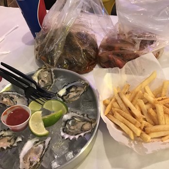 Corn N' Crab - Mussels, crawfish, raw oysters, Cajun fries - Cajun/Creole Near Me - Canoga Park, California Corn N' Crab - Mussels, crawfish, raw oysters, Cajun fries - Cajun/Creole Near Me - Canoga Park, California