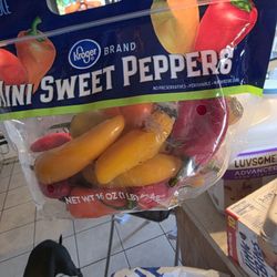 Kroger - Moldy, squishy, rotten peppers.