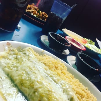 Rey-Azteca - Burritos verde - Mexican Near Me - Somerset, Pennsylvania