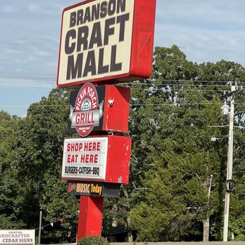 Branson Craft Mall - Arts & Crafts Near Me - Branson, Missouri