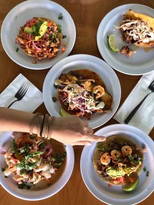 Bajamar Seafood & Tacos by null