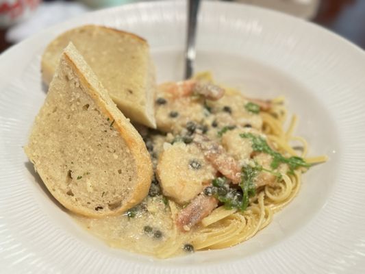 Uncle's Fish Market Bar & Grill - Pearlridge by null
