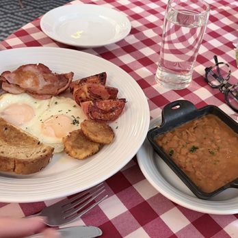 P. J. Clarke's - Full Irish Breakfast w/beans and a Hugo Spritz - Cocktail Bars Near Me - Philadelphia, Pennsylvania P. J. Clarke's - Full Irish Breakfast w/beans and a Hugo Spritz - Cocktail Bars Near Me - Philadelphia, Pennsylvania