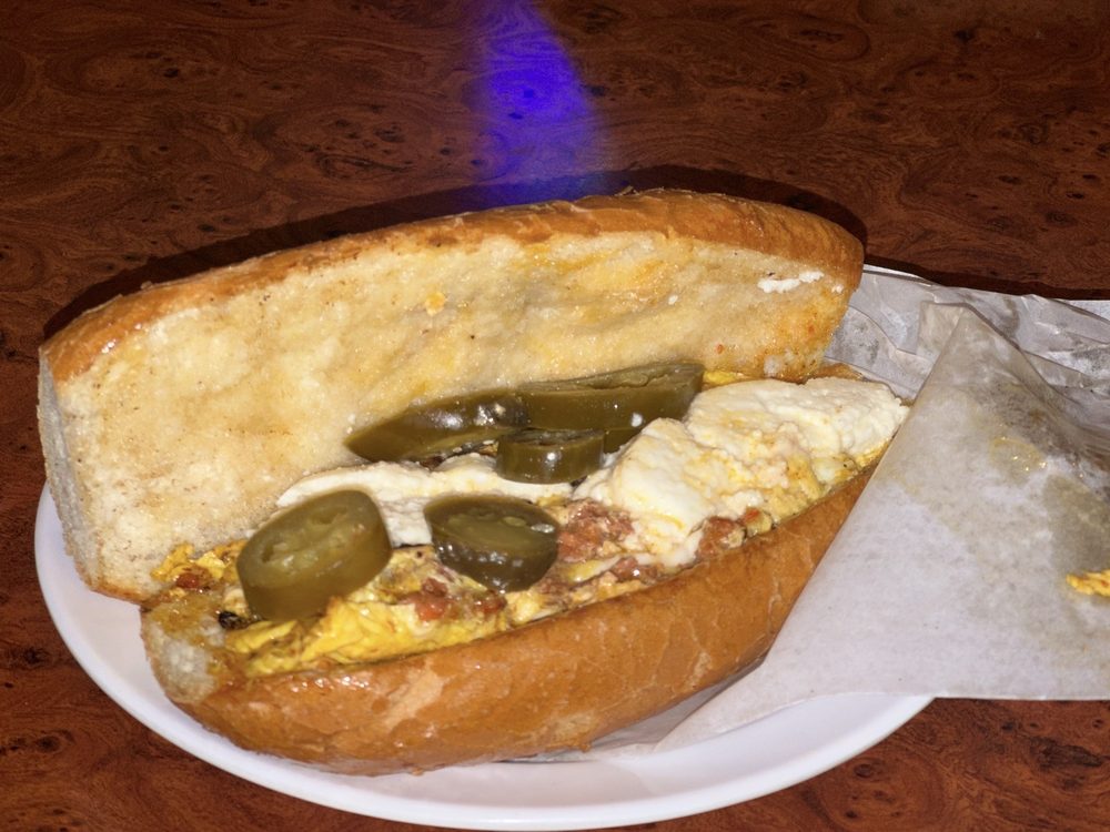 Chica’s Guey