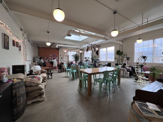 Cloud Walking Cafe & Lounge by null