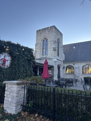 Atwater in the Park by null