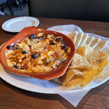 Yard House - Queso dip - American Near Me - Sparks, Nevada