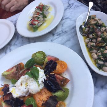 Gjelina - Heirloom tomatoes with Burrata - New American Near Me - Venice, California