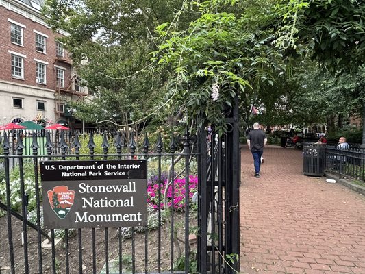 Stonewall National Monument Visitor Center by null