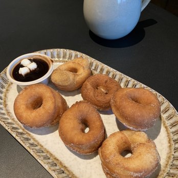 Otto's Uptown Kitchen - Handmade mini doughnuts - Lounges Near Me - Oakland, California