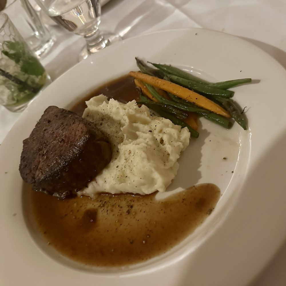 Wildfire Grill - Filet with garlic mash and vegetables - American Near Me - Montgomery, New York Wildfire Grill - Filet with garlic mash and vegetables - American Near Me - Montgomery, New York