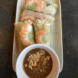 Gỏi Cuốn - Salad Rolls