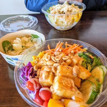 Hana Sushi - Tofu poke bowl - Sushi Bars Near Me - Jackson, Tennessee