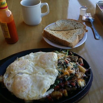 Griddlecakes - Gobbler skillet - American Near Me - Las Vegas, Nevada