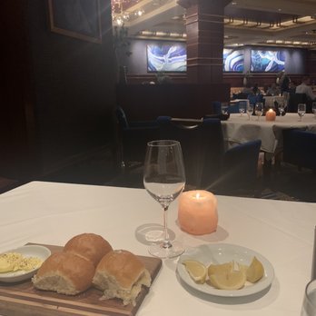 Council Oak Steak & Seafood - Seafood Near Me - Cincinnati, Ohio