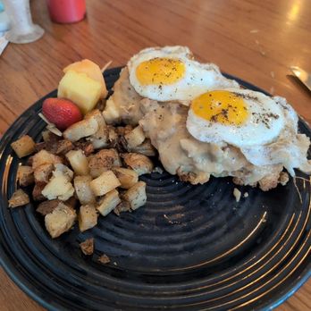 Taste Local - Biscuits and Gravy with garlic potatoes - Breakfast & Brunch Near Me - Loveland, Colorado