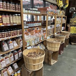 Horn of Plenty Marketplace - Inside store