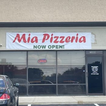 Mia Pizzeria - Pizza Near Me - Indianapolis, Indiana Mia Pizzeria - Pizza Near Me - Indianapolis, Indiana
