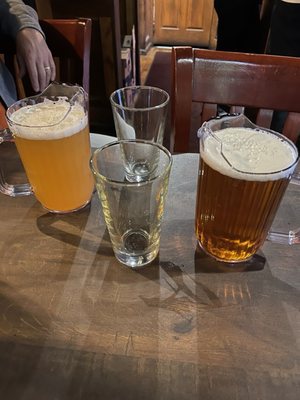 Red Rock Tavern by null