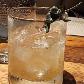 The Pearl - Fun cocktails! - New American Near Me - Columbus, Ohio The Pearl - Fun cocktails! - New American Near Me - Columbus, Ohio