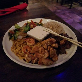 Fuji Steak & Sushi - Filet and chicken - Japanese Near Me - Hixson, Tennessee