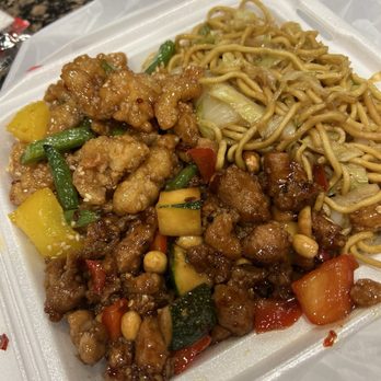Panda Express - Chinese Near Me - Lincoln, California