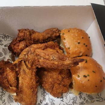 Honeymoon Chicken - 2pc Combo Honey Butter Rolls - Chicken Shop Near Me - Washington, DC, District of Columbia