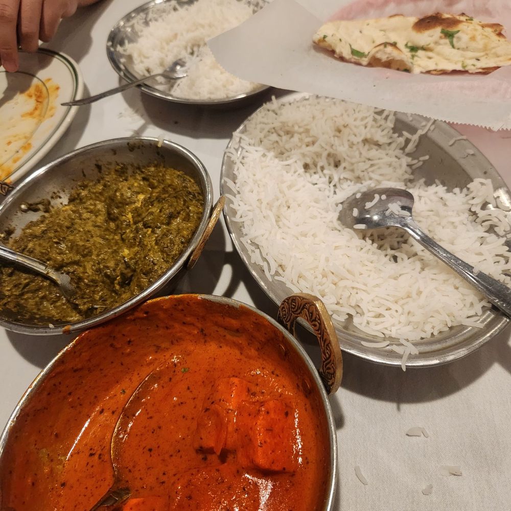 India Kitchen Tustin, CA - Paneer Tikka Masala, Palak paneer, garlic Naan, basmati rice - Indian Near Me - Tustin, California India Kitchen Tustin, CA - Paneer Tikka Masala, Palak paneer, garlic Naan, basmati rice - Indian Near Me - Tustin, California