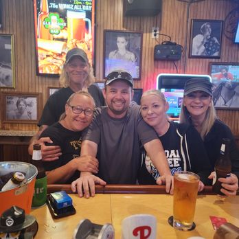 Gleasons Bar - Burgers Near Me - Levittown, Pennsylvania