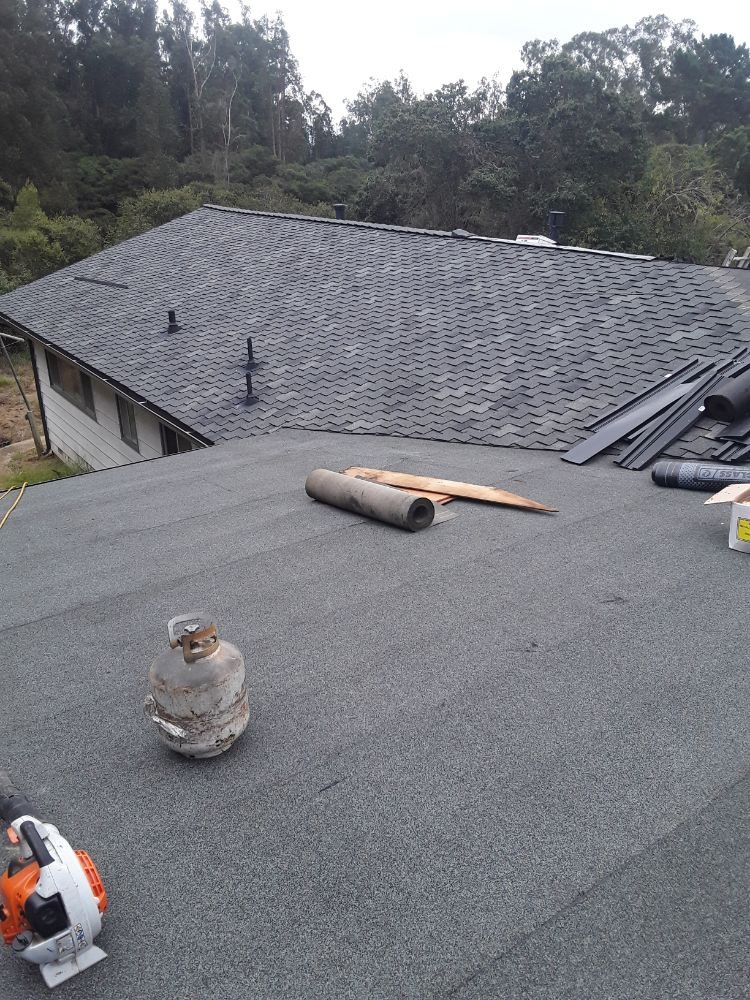 Slide of Stars & Stripes Roofing