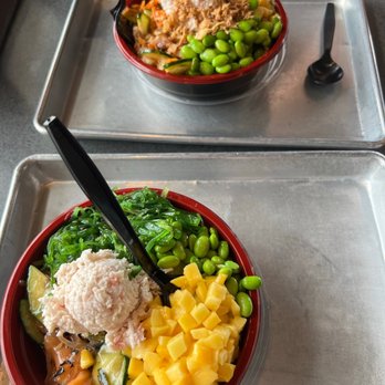 Pokehana - Regular & large bowls - Japanese Near Me - La Quinta, California