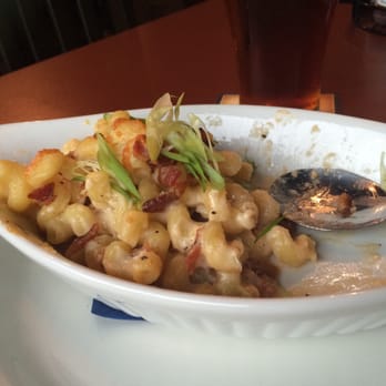 The Sherlock Holmes Pub - Bacon & smoked gouda mac & cheese - Pubs Near Me - Edmonton, Alberta The Sherlock Holmes Pub - Bacon & smoked gouda mac & cheese - Pubs Near Me - Edmonton, Alberta
