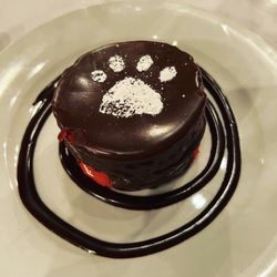 Boodalu Steak House - Red Velvet Cake