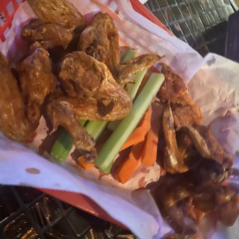 Neil's Grille and Bar - Small ass Wings for 11$ - American Near Me - Memphis, Tennessee Neil's Grille and Bar - Small ass Wings for 11$ - American Near Me - Memphis, Tennessee