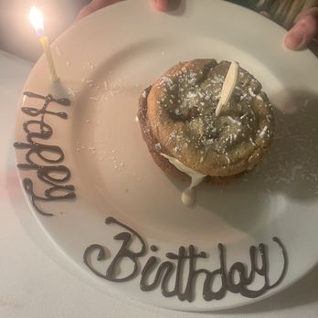 801 Chophouse - Cookie sandwich - Steakhouses Near Me - Clayton, Missouri