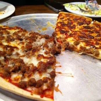 Shotgun Dan's Pizza - Yummy, half pepperoni, half sausage - Pizza Near Me - Little Rock, Arkansas Shotgun Dan's Pizza - Yummy, half pepperoni, half sausage - Pizza Near Me - Little Rock, Arkansas