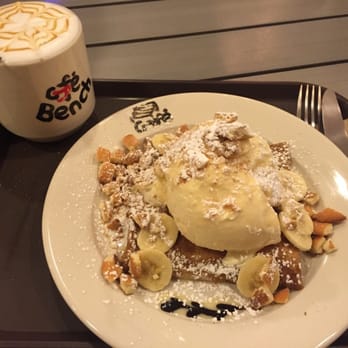 Cafe Bench - Caramel macchiato, Lady NaNa crepe. - Cafes Near Me - Flushing, New York