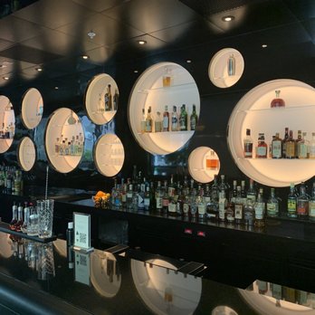 Le Jardinier - Bar at Le Jardinier - French Near Me - Miami, Florida Le Jardinier - Bar at Le Jardinier - French Near Me - Miami, Florida