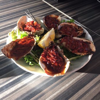 Reef Seafood + Sushi - Oysters Kilpatrick - Sushi Bars Near Me - Newstead, QLD