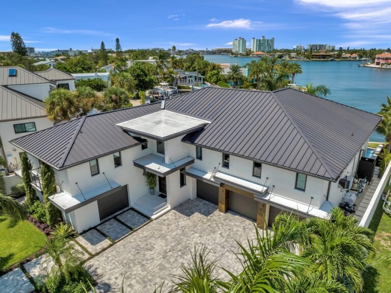 Slide of South Star Roofing