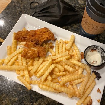 Seaside Fultano's Pizza - chicken strips and fries - Pizza Near Me - Seaside, Oregon