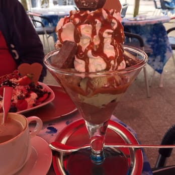 Eissalon Dolomiti - Ice Cream & Frozen Yogurt Near Me - Korbach, HE