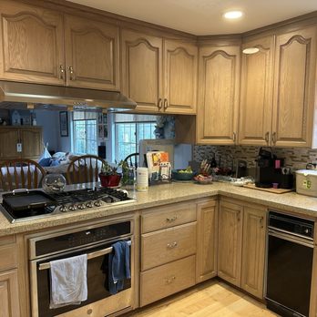 JLT Kitchen Refinishing - Refinished kitchen cabinets - Cabinetry Near Me JLT Kitchen Refinishing - Refinished kitchen cabinets - Cabinetry Near Me