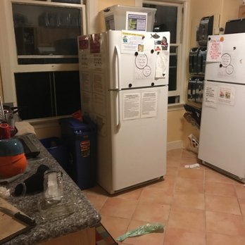 Berkeley Housing for Students at Casa Cedar - The Kitchen - University Housing Near Me - Berkeley, California